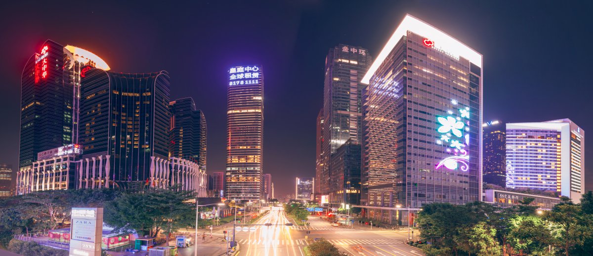 Bright night view pictures of Shenzhen, Guangdong