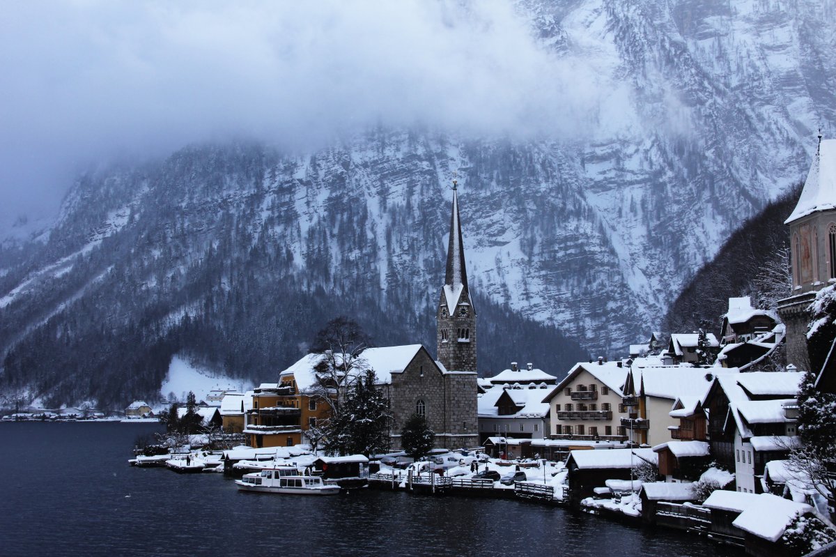 Pictures of the town of Hallstatt, Austria