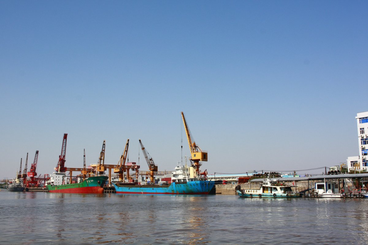 Scenery pictures of Huangpu Port in Guangzhou, Guangdong