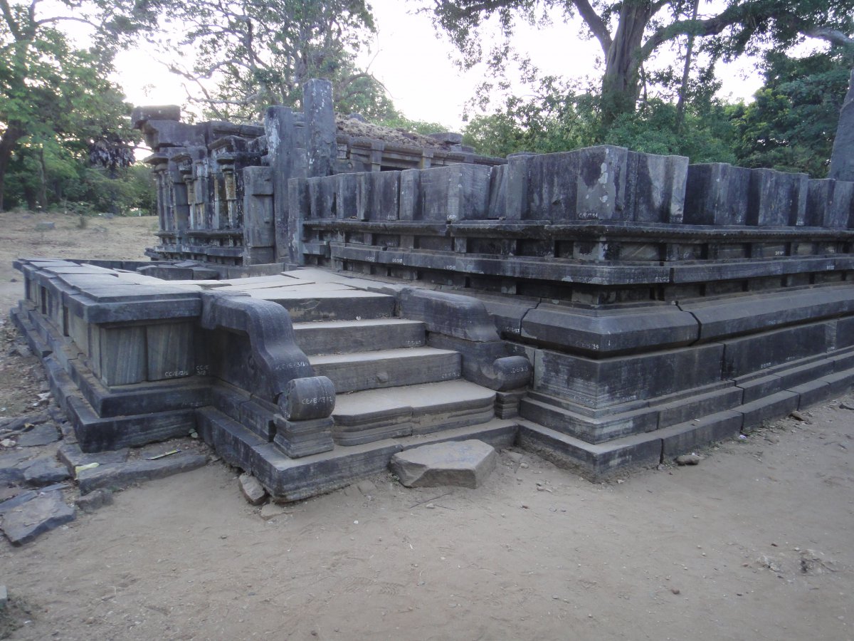 Pictures of the ruins of Polonnaruwa in the Republic of Sri Lanka