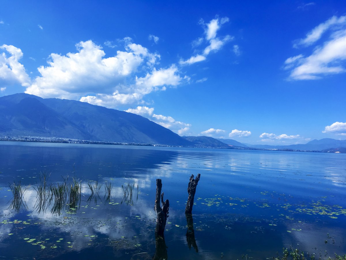 Erhai Lake scenery pictures in Dali, Yunnan