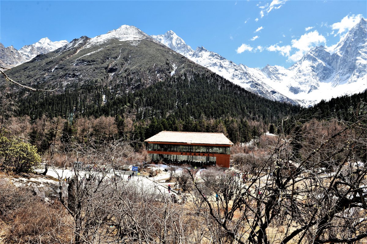 Pictures of natural scenery in Bipenggou, Aba, Sichuan
