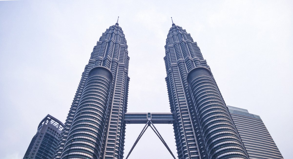 Pictures of Petronas Twin Towers in Kuala Lumpur, Malaysia