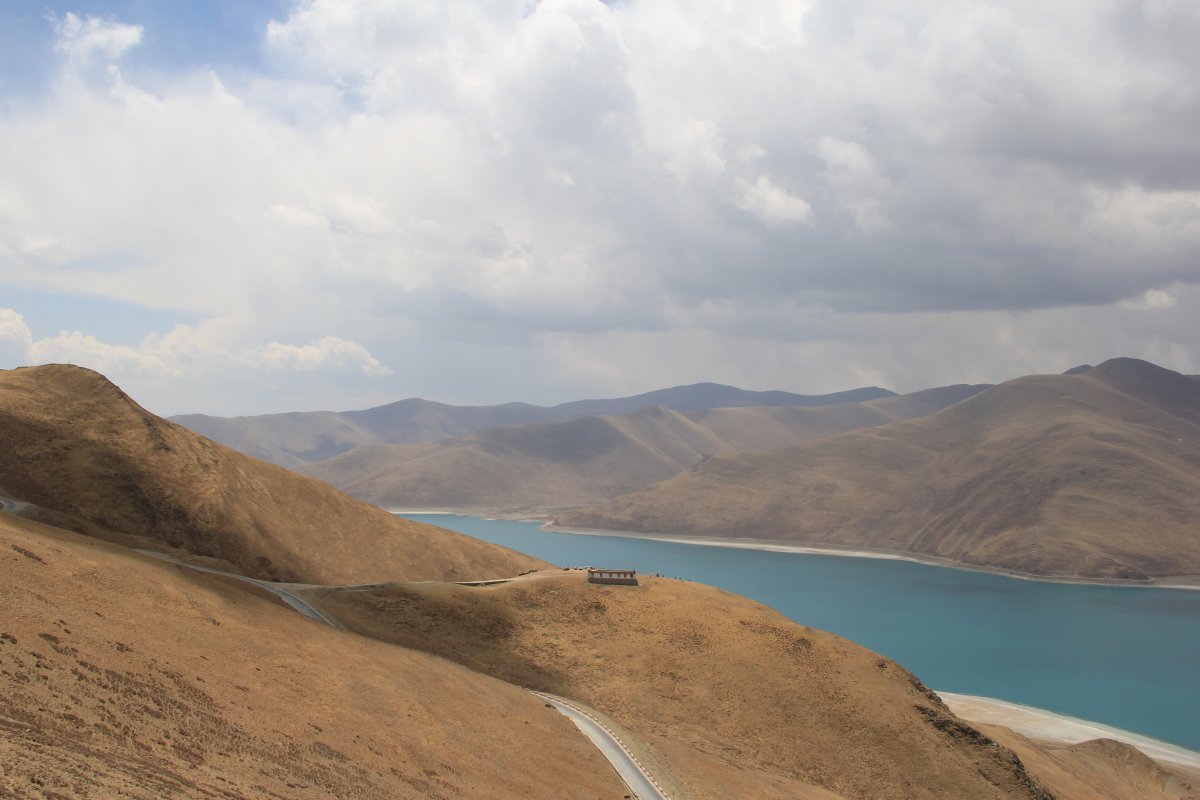 Beautiful scenery pictures of Yamdrok Yongcuo in Tibet