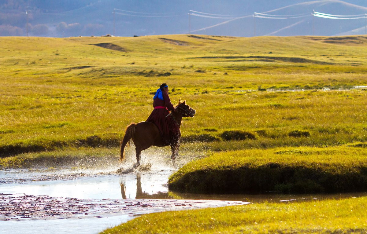 Autumn scenery pictures of Ulanbutong, Inner Mongolia Autonomous Region