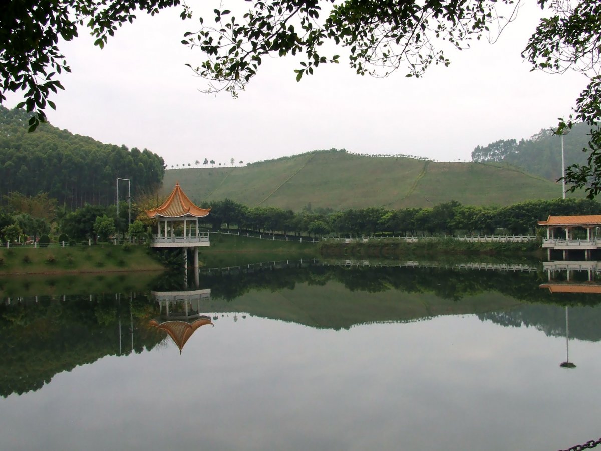 Pictures of Yanhu Lake