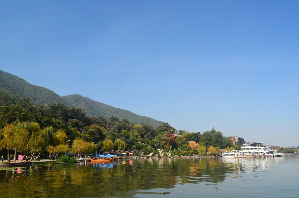 Beautiful scenery pictures of Qionghai Park