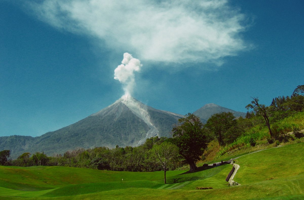 Guatemala volcano eruption pictures