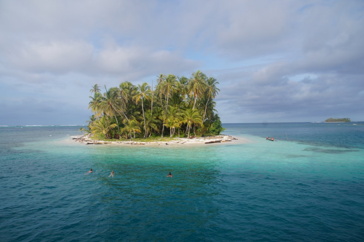 Island scenery pictures
