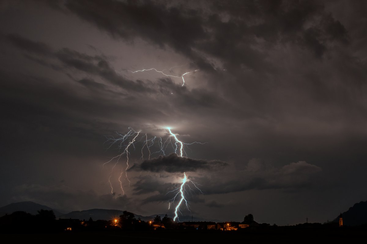 Thunder and lightning sky photography pictures