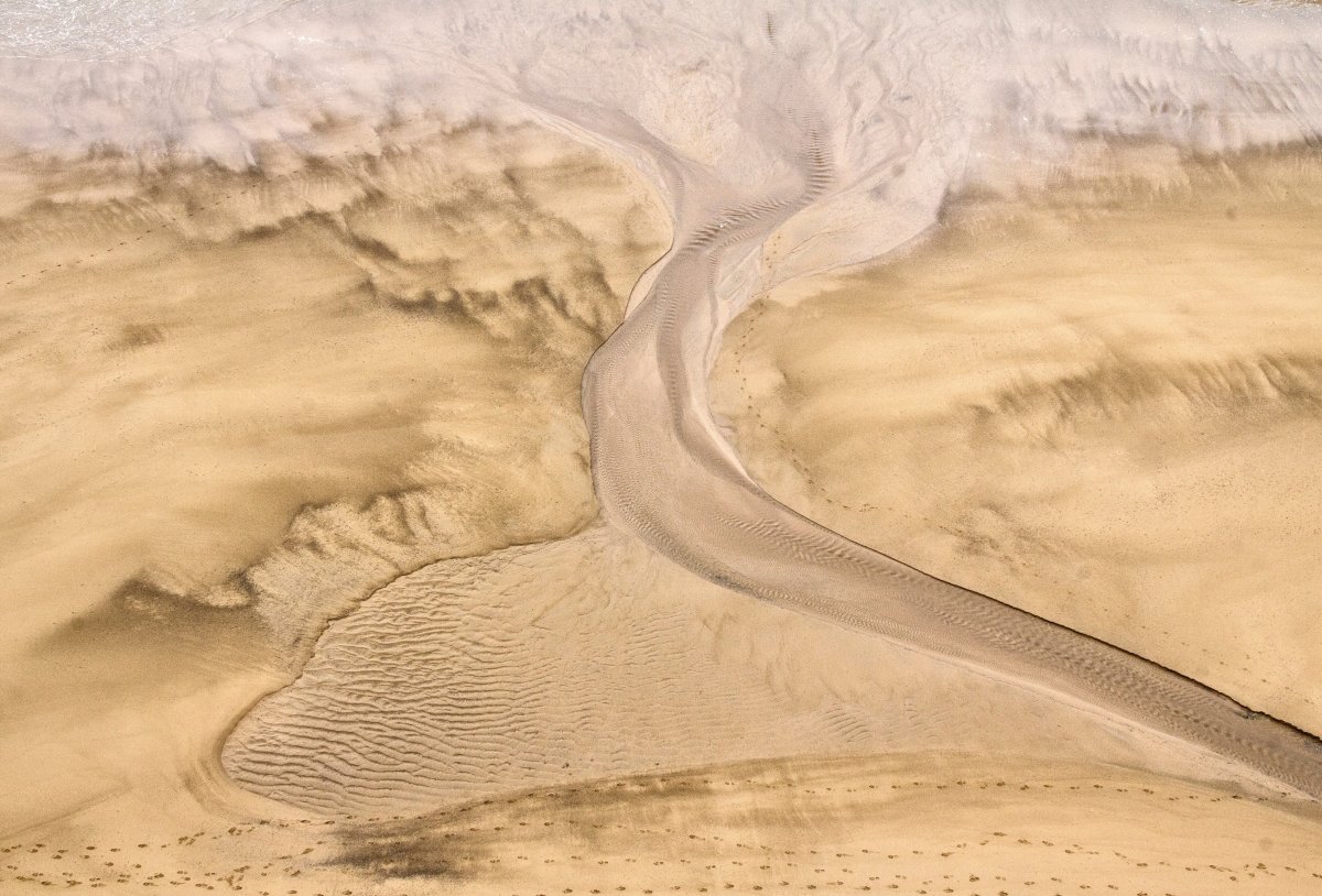 Aerial pictures of the desert