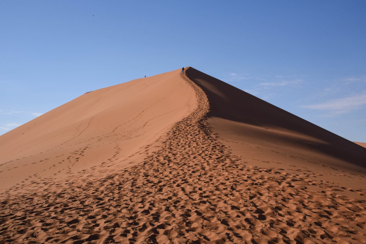 African desert dune landscape pictures