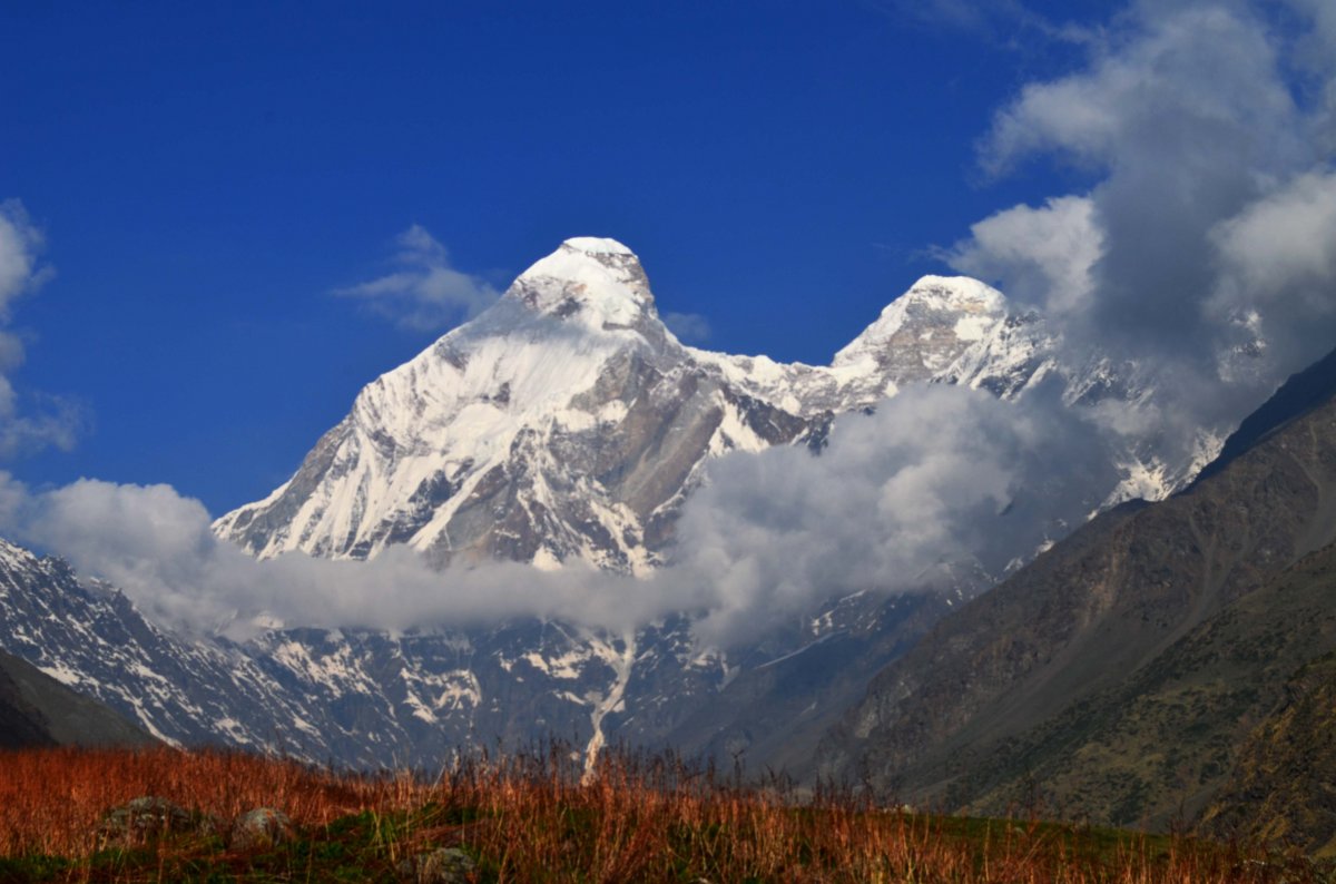 Himalayas snow mountain pictures