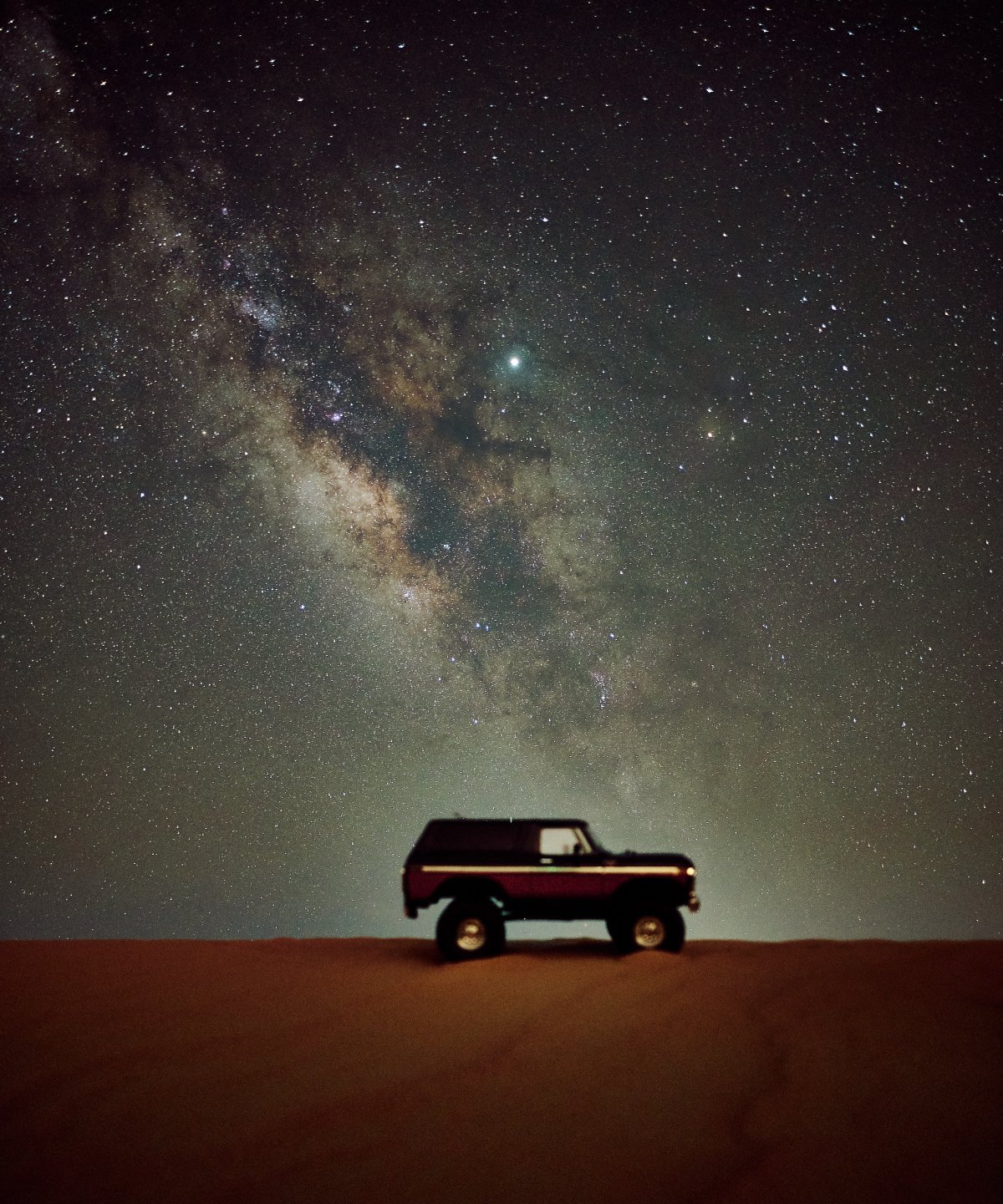 Beautiful desert starry sky pictures