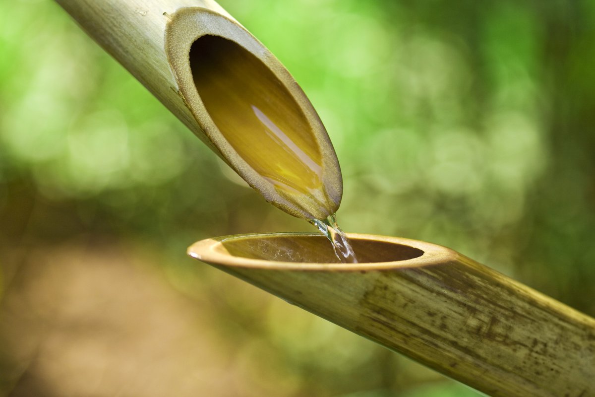 Bamboo flowing water HD picture material