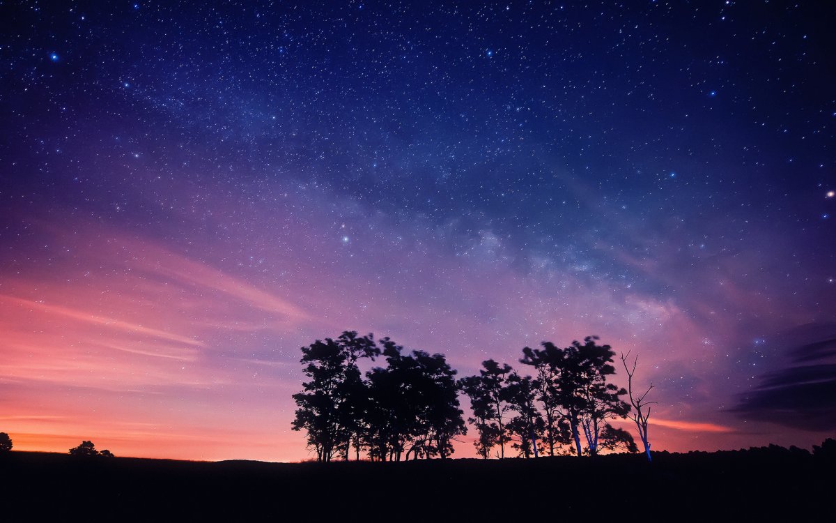 Beautiful purple starry sky pictures