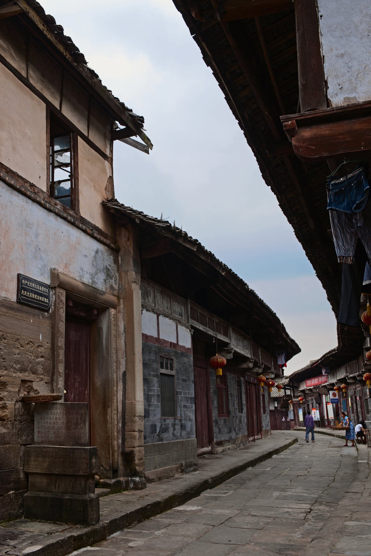 Sichuan Enyang Ancient Town Scenery Pictures