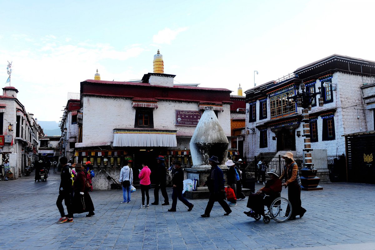 Pictures of cultural scenery of Barkhor Street in Lhasa, Tibet