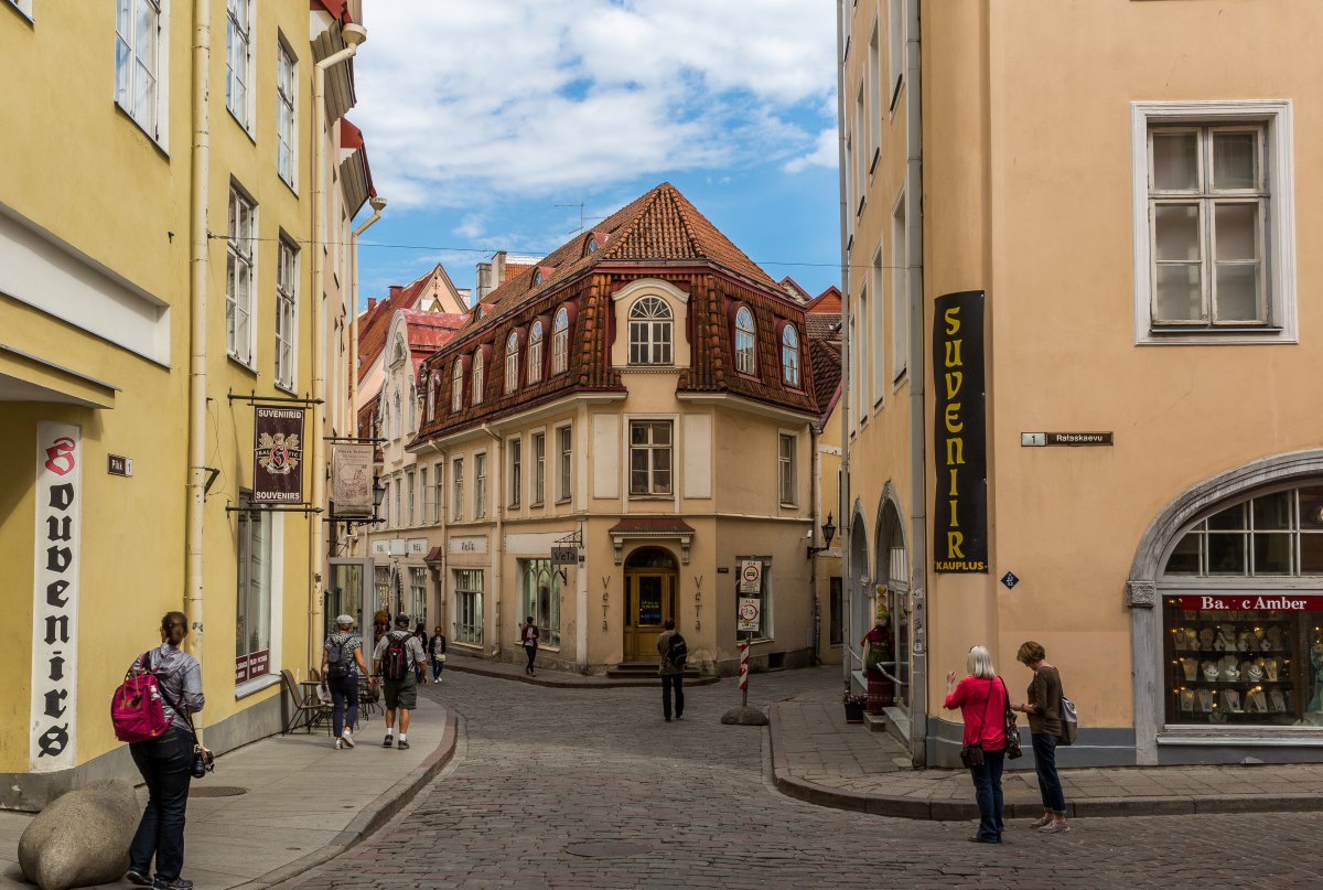 Pictures of architectural scenery in the old town of Tallinn, the capital of Nordic Estonia