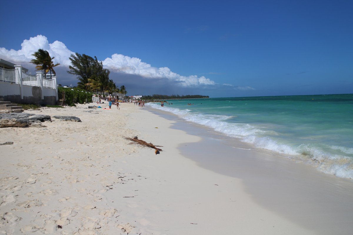 Bahamas coast scenery pictures