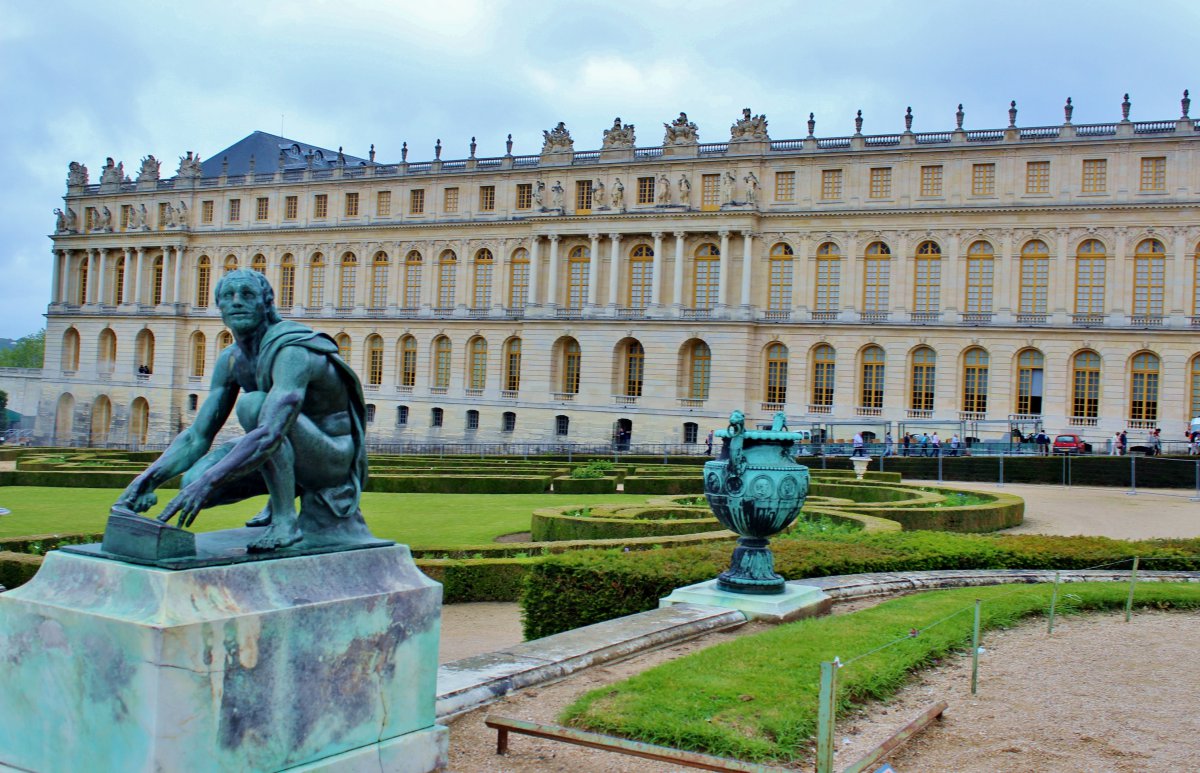 Architectural landscape pictures of Versailles Palace in Paris, France