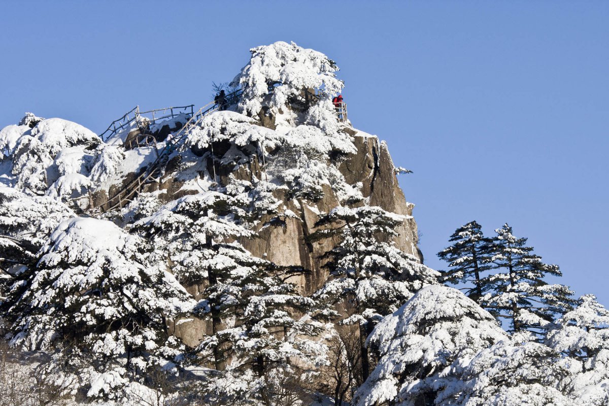 Huangshan scenery pictures after snow in Anhui