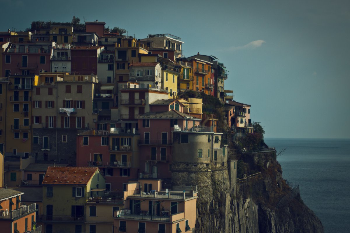 Pictures of architectural scenery in Cinque Terre, Italy