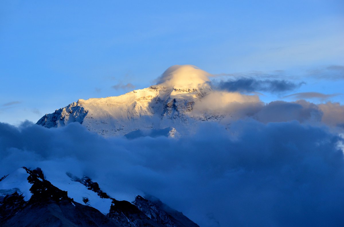 Pictures of Mount Everest in Tibet