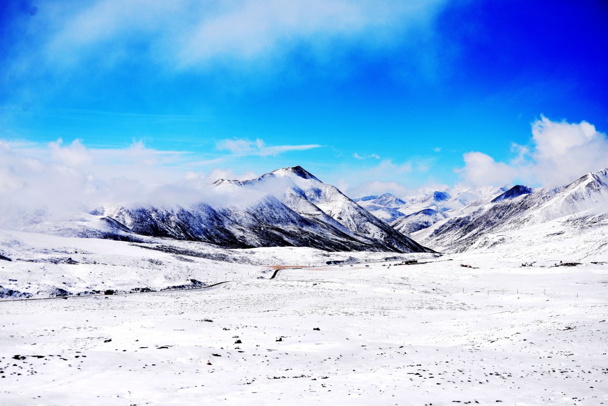 Scenery pictures of Mira Pass in Tibet