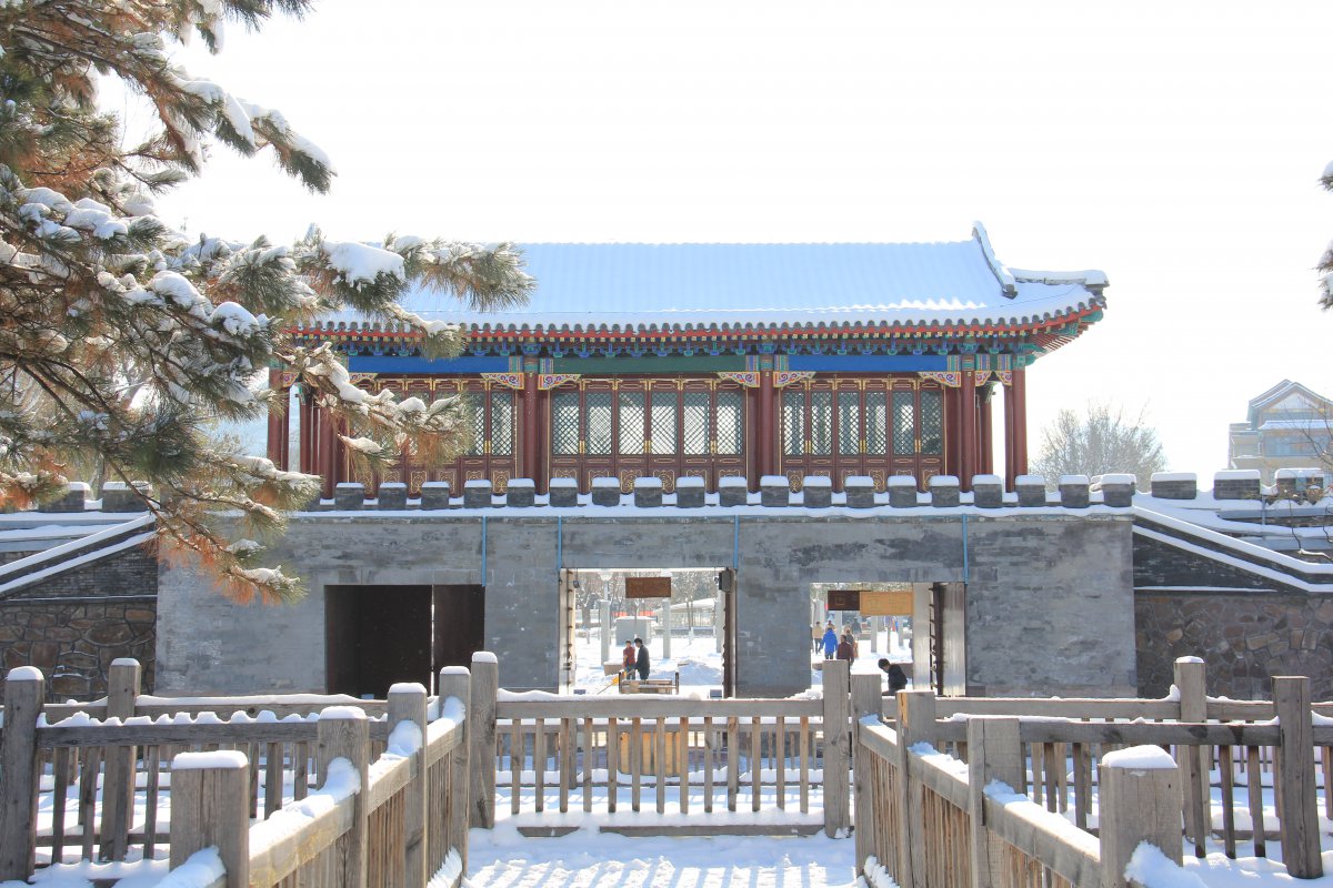 Pictures of snow scenery in Chengde Mountain Resort, Hebei Province