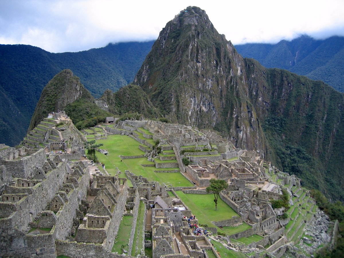 Peru Machu Picchu Inca ruins landscape pictures