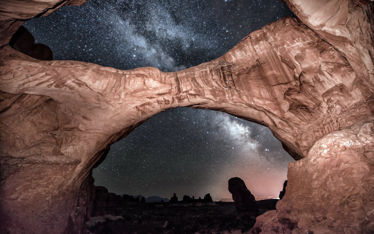 Pictures of the famous Arches National Park in the United States